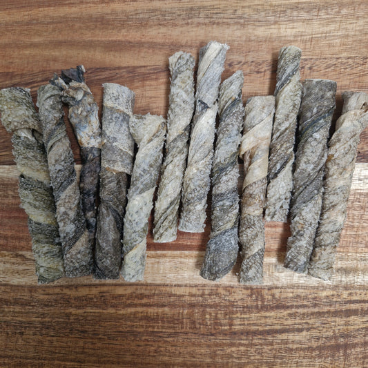 100% Salmon Skin Rolls - 100g